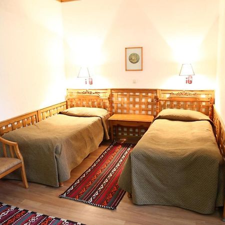 Malika Classic Hotel Samarkand Esterno foto