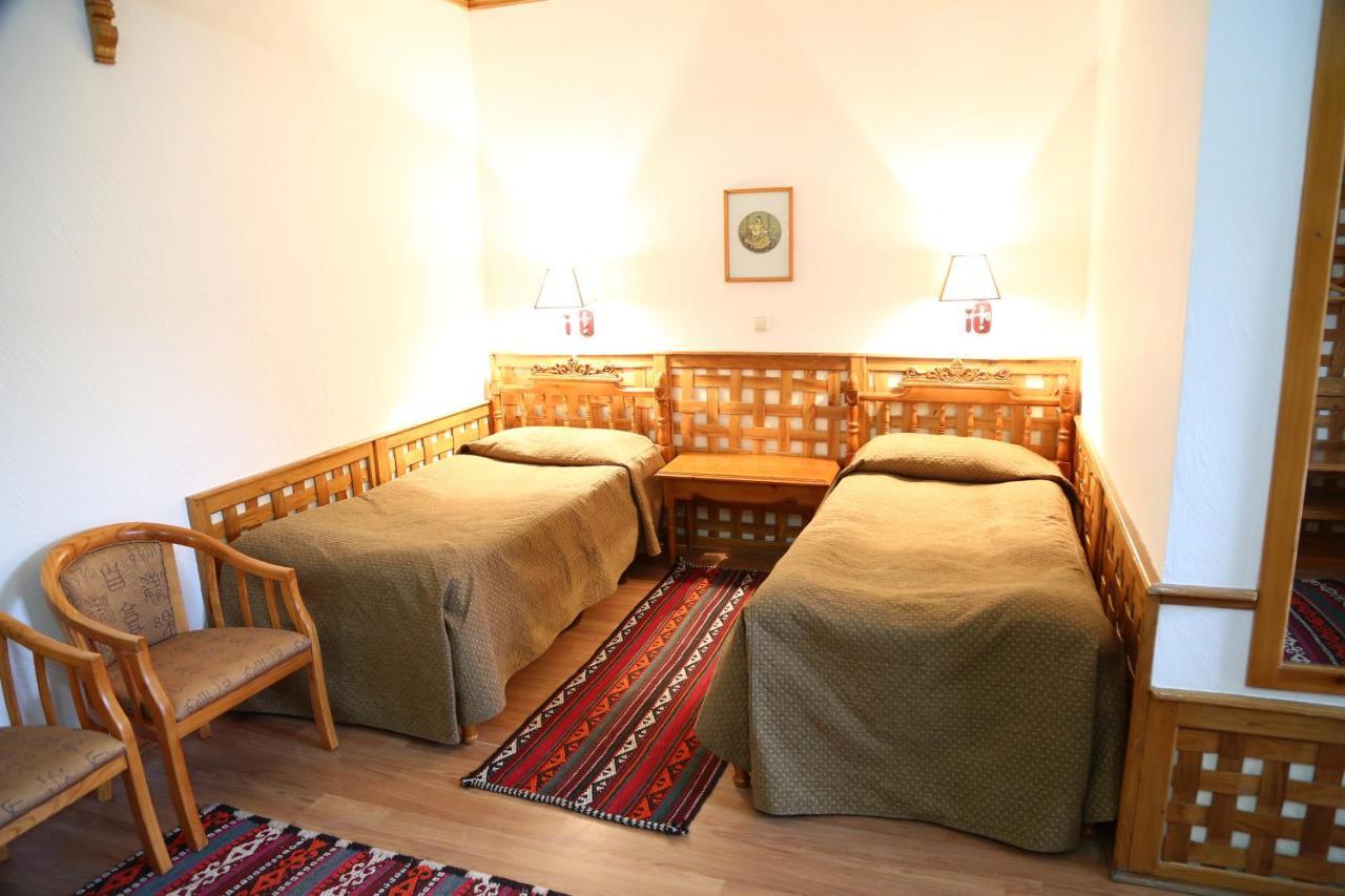 Malika Classic Hotel Samarkand Esterno foto