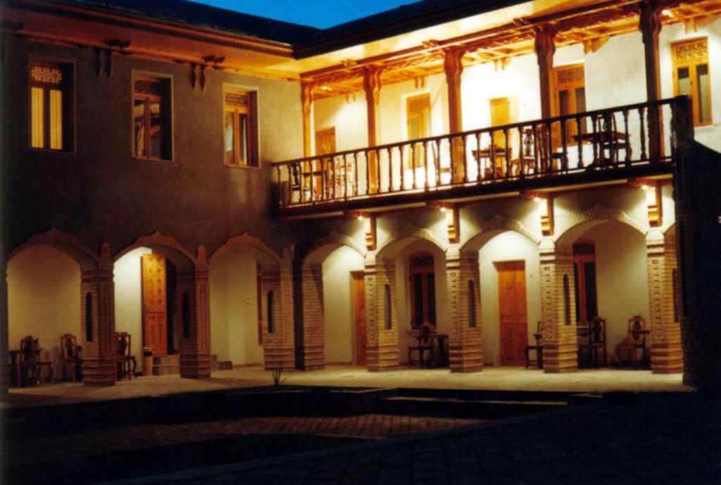 Malika Classic Hotel Samarkand Esterno foto